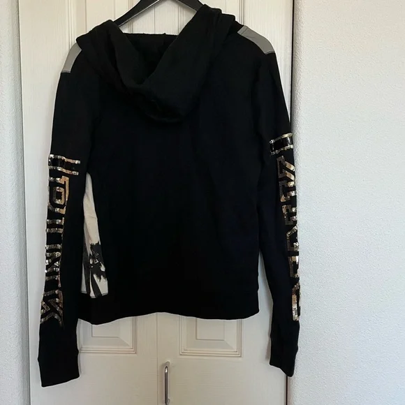 Victoria Secret Pink Hoodie - Picture 4 of 9